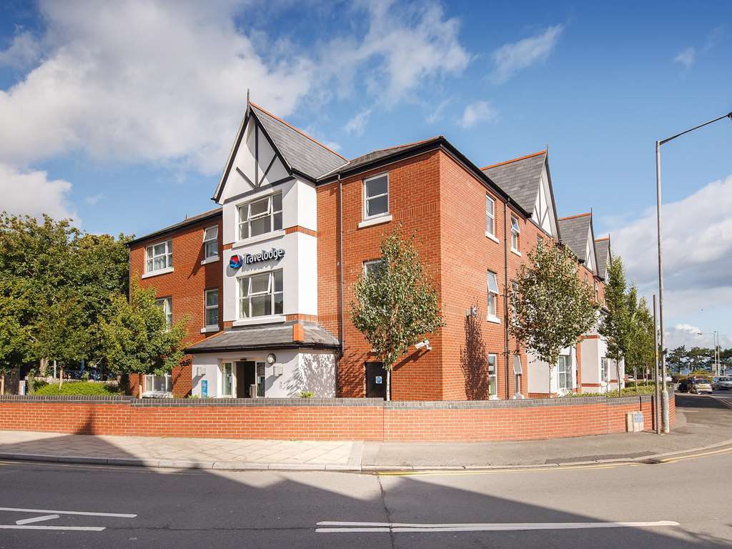 Travelodge Colwyn Bay Old Colwyn Εξωτερικό φωτογραφία